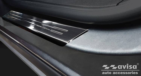 Nakładki progowe do Zafira Tourer (Czarne)