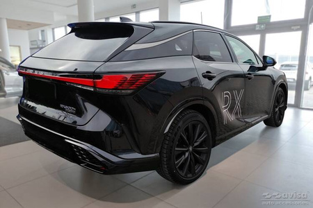 Nakładka na zderzak tylny do Lexus RX V