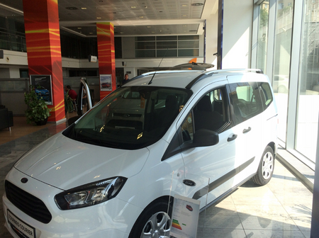 Relingi Dachowe Ford Transit Courier 2014+