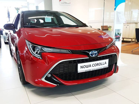 Nakładki progowe do Toyota Corolla XII (Stal czarna)