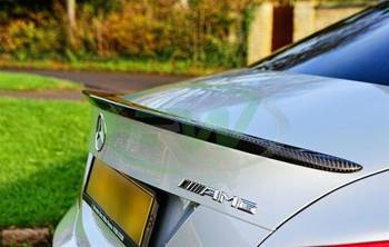 Lotka Lip Spoiler - Mercedes-Benz CLA Carbon