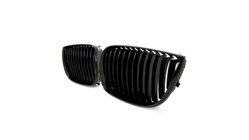 Grill sportowy pojedyncze żeberka Gloss Black BMW 1 E81 E82 E87 E88 przed liftem 2004-2007