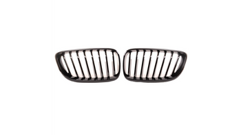 Grill sportowy pojedyncze żeberka Gloss Black BMW 2 F22 F23 2013-2021