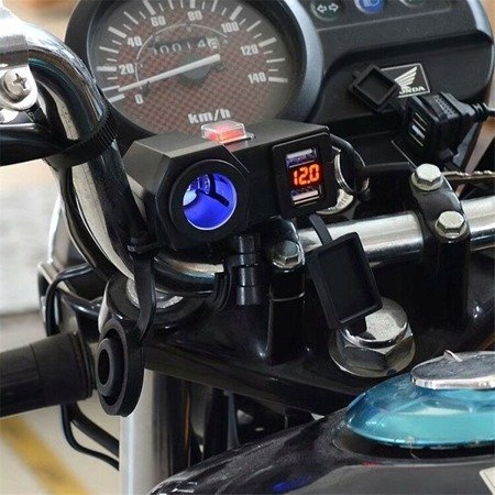 Gniazdo zapalniczki do motocykla Woltomierz 2xUSB 5V2A