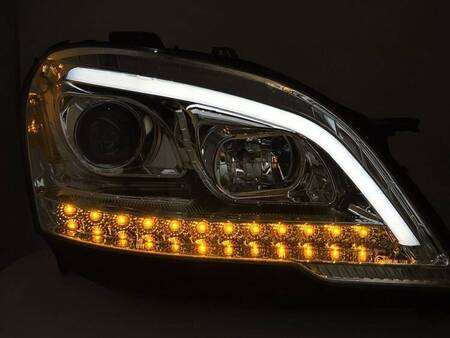 Lampy przednie Mercedes W164 ML M-KLASA 09-11 CHRO