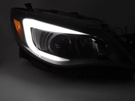 Lampy reflektory black LED do Subaru WRX 14-17