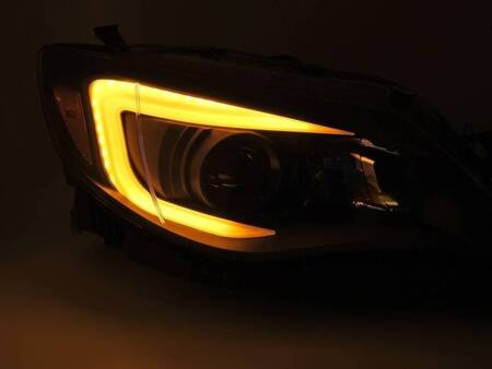 Lampy reflektory black LED do Subaru WRX 14-17