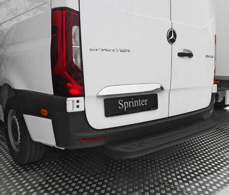 Listwa klapy nad tablice Mercedes Sprinter W907