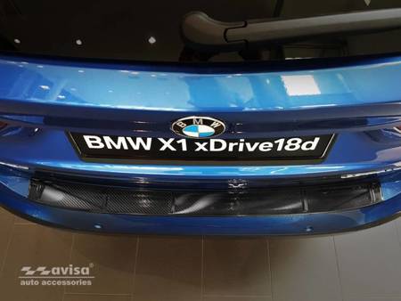 Nakładka na zderzak tylny do BMW serii X1 F48 (Carbon Fiber)