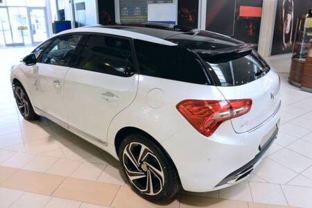 Nakładka na zderzak tylny do CITROEN DS5 (Stal)