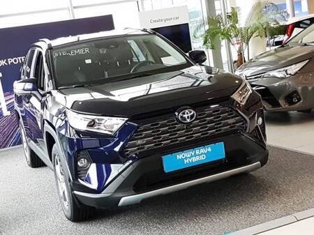 Nakładka na zderzak tylny do TOYOTA RAV4 V (Lustro)