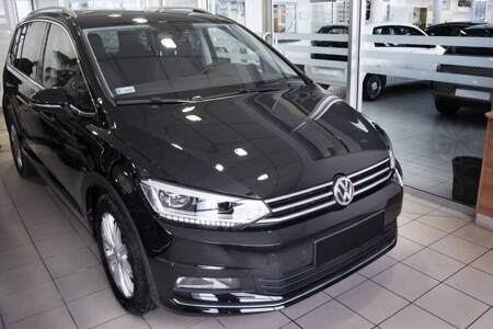 Nakładka na zderzak tylny do Volkswagen Touran 3 (Czarna-Lustro)