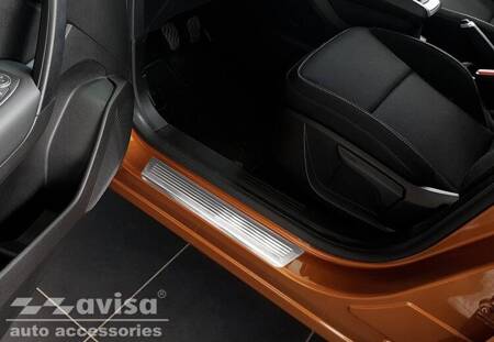 Nakładki progowe do Renault Captur 2