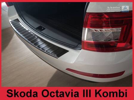 Skoda Octavia 3 Czarna nakładka (listwa) ochronna na zderzak tylny