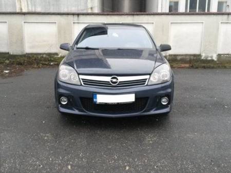 ZDERZAK PRZEDNI  OPEL ASTRA H OPC