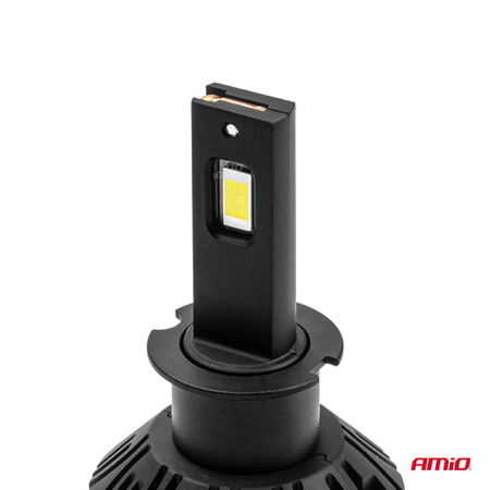 Żarówki samochodowe LED seria X3 H3 6500K Canbus AMIO-02978